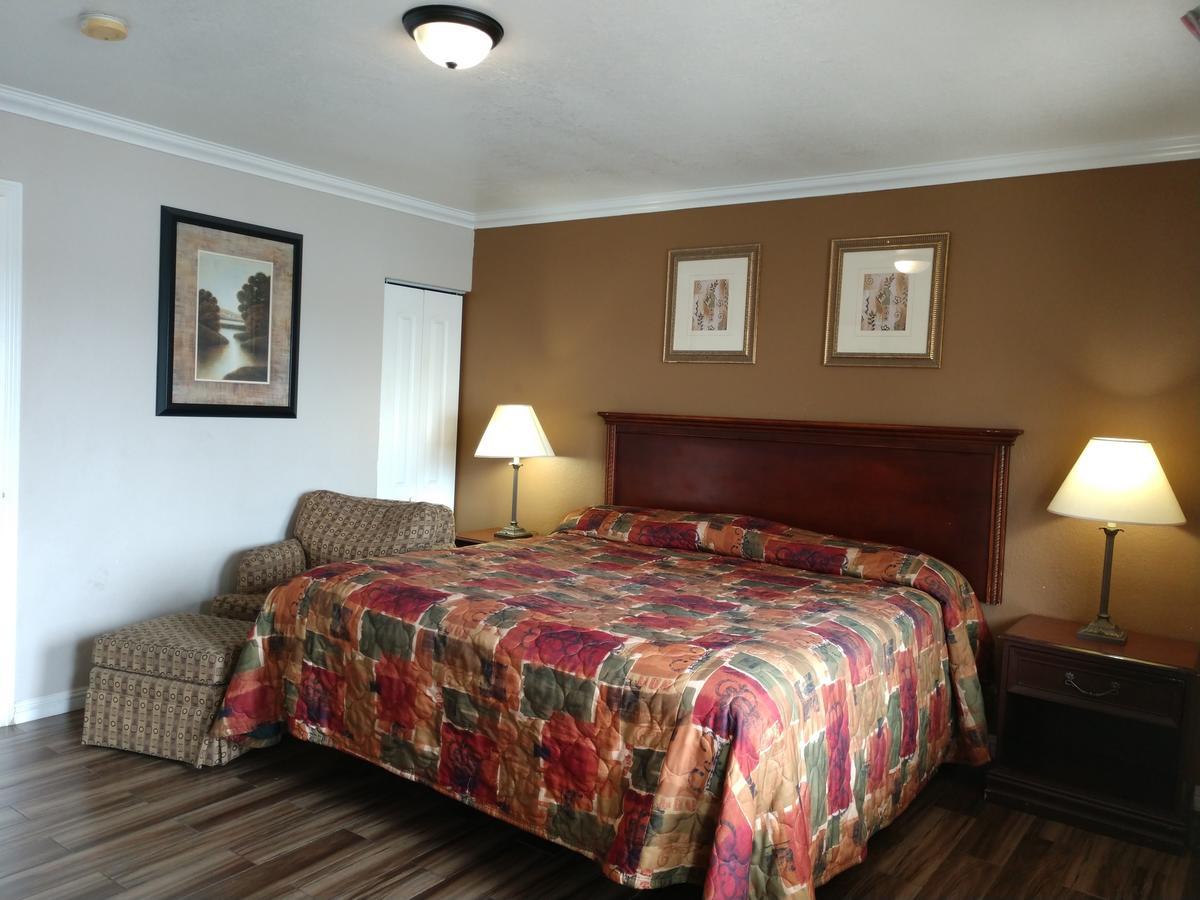 Bartlett Motel Lomita Екстериор снимка