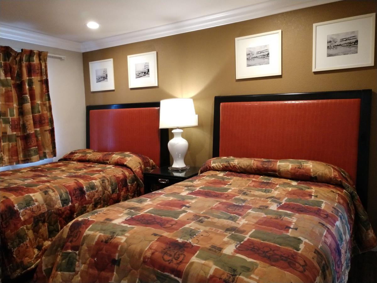 Bartlett Motel Lomita Екстериор снимка