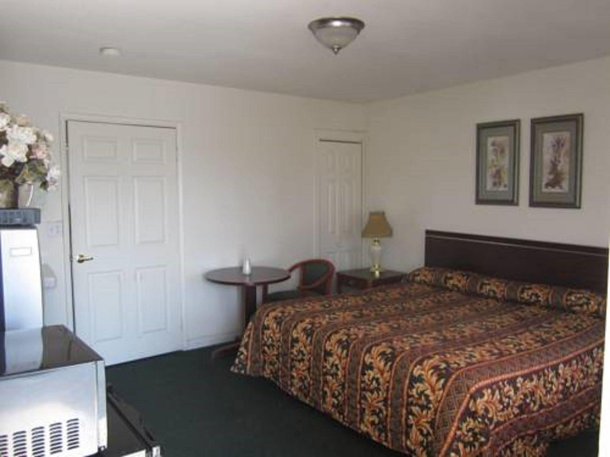 Bartlett Motel Lomita Екстериор снимка